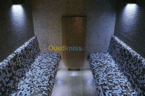 Piscine hammam mosquée motifs en mosaï