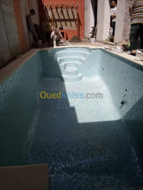 Piscine hammam mosquée motifs en mosaï