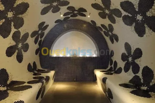 Piscine hammam mosquée motifs en mosaï