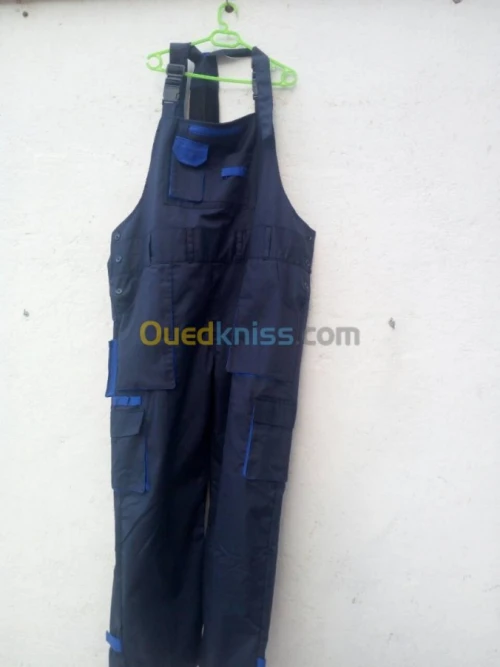 SALOPETTES DE TRAVAILLE 