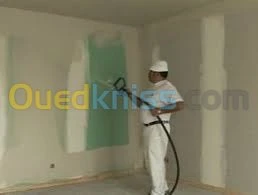 Travaux  d'enduit 