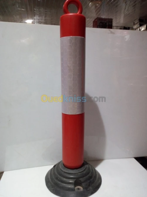 BALISE POUR  TRAVAUX DE CHANTIER