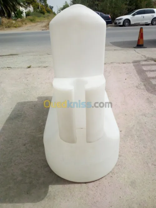 BALISE POUR  TRAVAUX DE CHANTIER