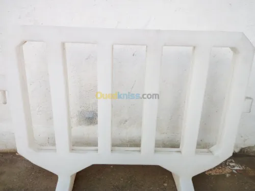 BALISE POUR  TRAVAUX DE CHANTIER