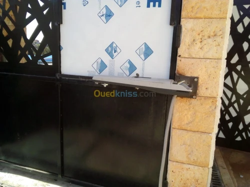 portail électriq et rideaux èlèctrique