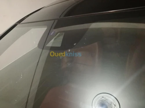 تلحيم و تصليح زجاج للسيارات 