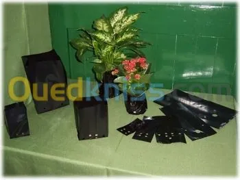 FABRICATION EMBALLAGES PLASTQUES