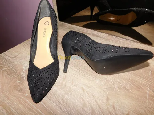 Escarpin Yessica C&A 