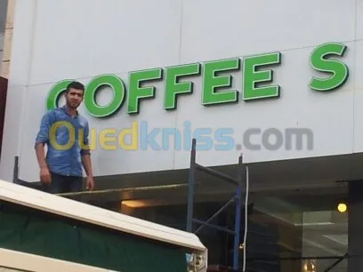 habillage véhicule - montage panneaux 