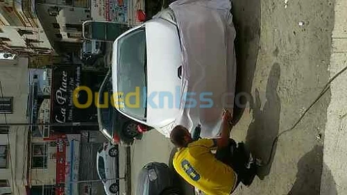 habillage véhicule - montage panneaux 