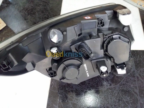 PHARE OPTIQUE CHEVROLET COLORADO 