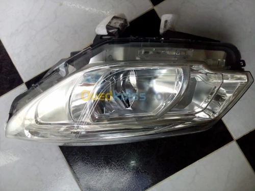 PHARE OPTIQUE CHEVROLET COLORADO 