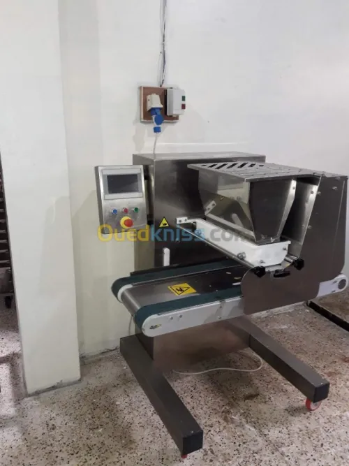 Unité de fabrication madeleine et gâte