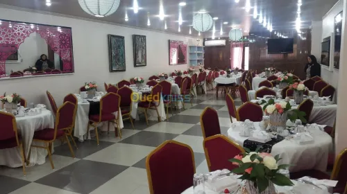 Salle de dîner de fête 