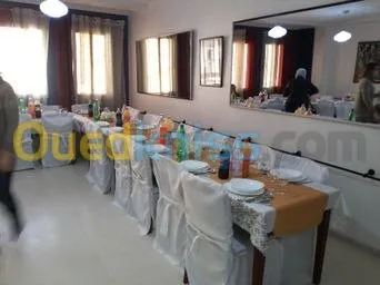 Salle de dîner de fête 