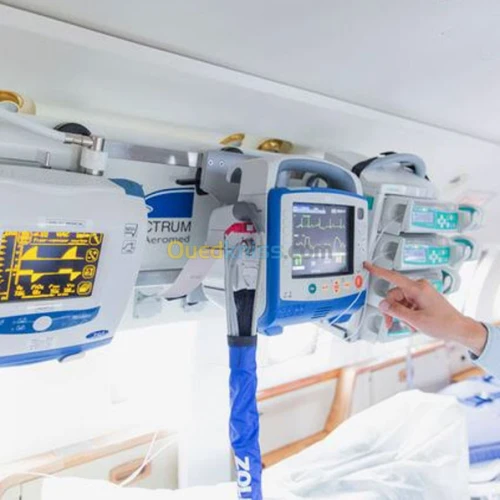 AMBULANCE/TRANSPOT SANITAIRE