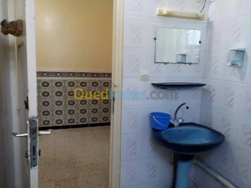 Location Appartement F2 Oran Ain el turck