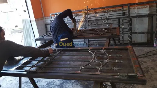 Toute travaux de Serrurier ,fer forgé.