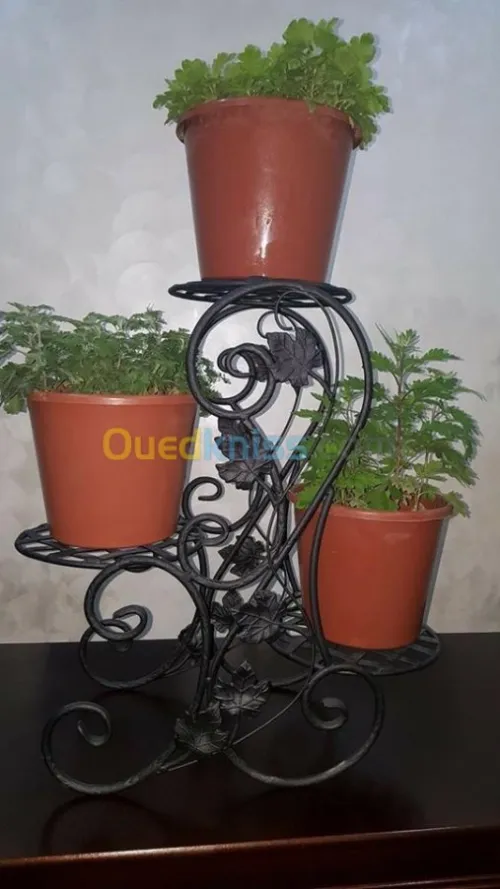 Toute travaux de Serrurier ,fer forgé.