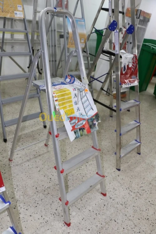 LES ECHELLES / ECHAFAUDAGE