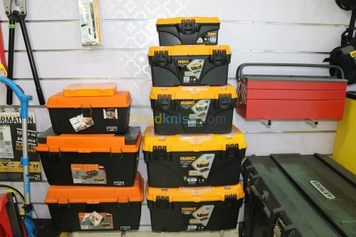 CAISSE A OUTILS / SERVANTE A ROUE 