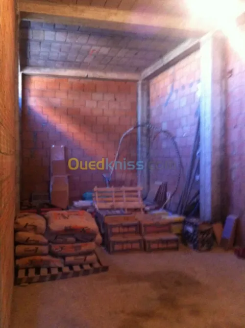 Location Local Boumerdes Hammedi