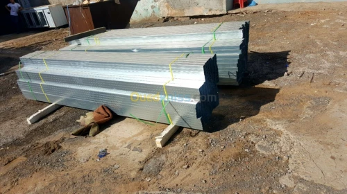 Knauf distribution ba13 hydrofuge vert