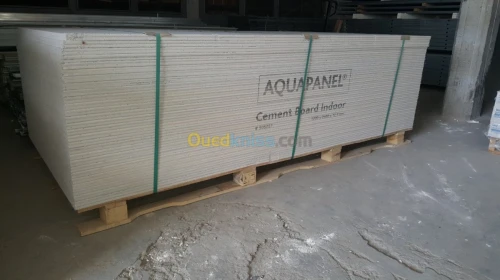 Knauf distribution ba13 hydrofuge vert