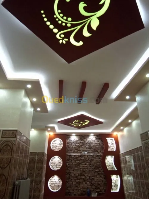Faux plafond et décoration