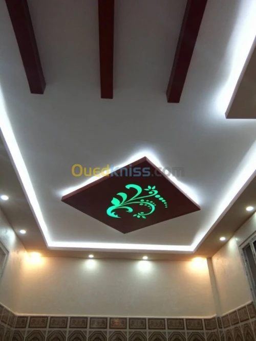 Faux plafond et décoration