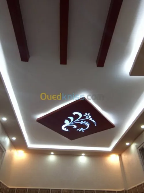 Faux plafond et décoration