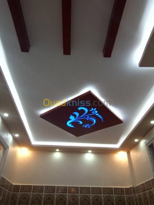 Faux plafond et décoration