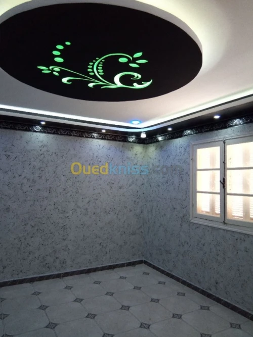 Faux plafond et décoration