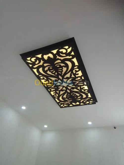 Faux plafond et décoration