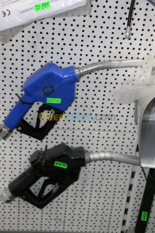 POMPE A L'HUILE/POMPE GASOIL/PISTOLET
