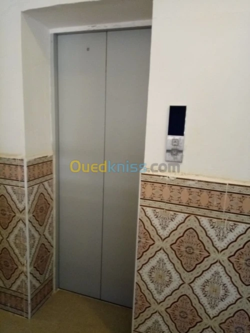 Echange Appartement F3 Alger Douera