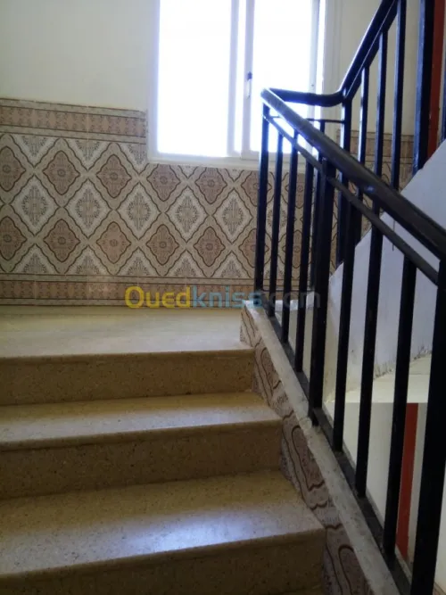 Echange Appartement F3 Alger Douera