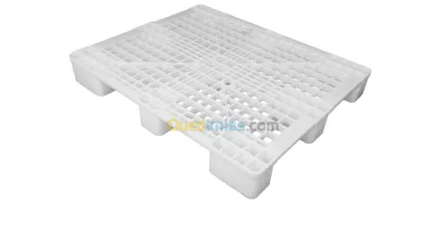 Production des articles en plastique