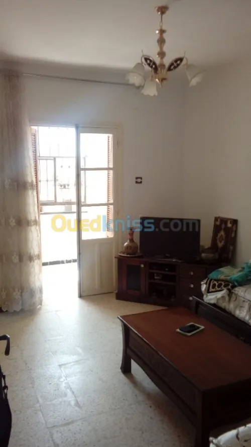 Echange Appartement F3 Blida Bouarfa