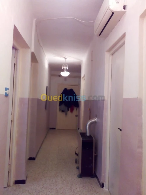 Echange Appartement F3 Blida Bouarfa