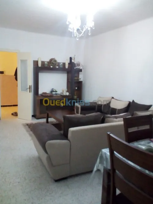 Echange Appartement F3 Blida Bouarfa