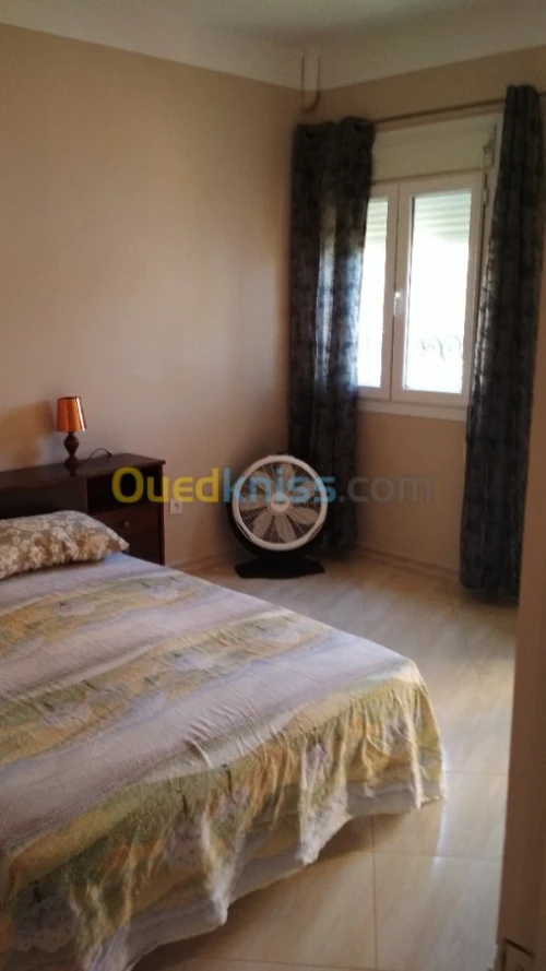 Location vacances Appartement F2 Jijel Ziama mansouriah