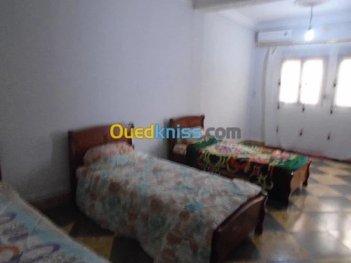 Location Niveau De Villa F3 Ain temouchent Beni saf