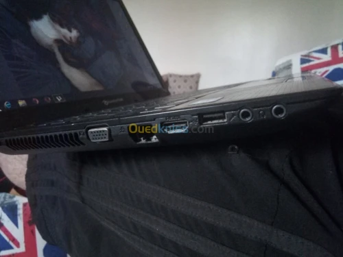 Laptop  i3 