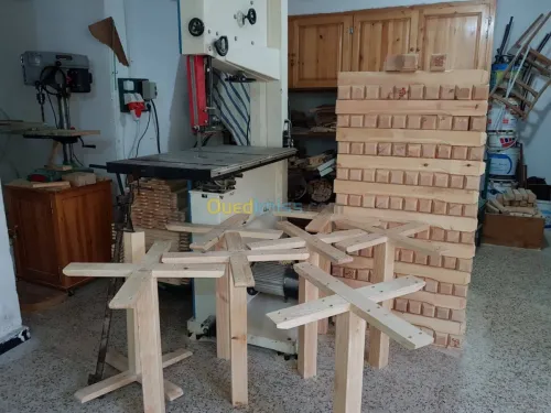 Fabrication chaises & tables.