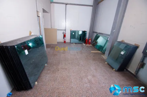 Porte fenetre ALU / PVC volet roulant.