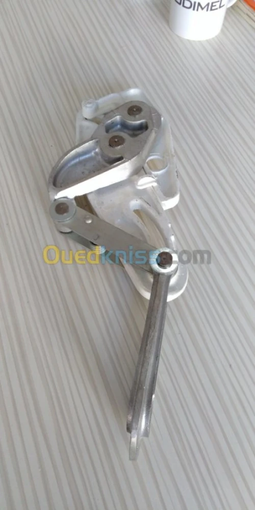 OUTILLAGES EN BRONZE  ANTI DEFLAGRANT