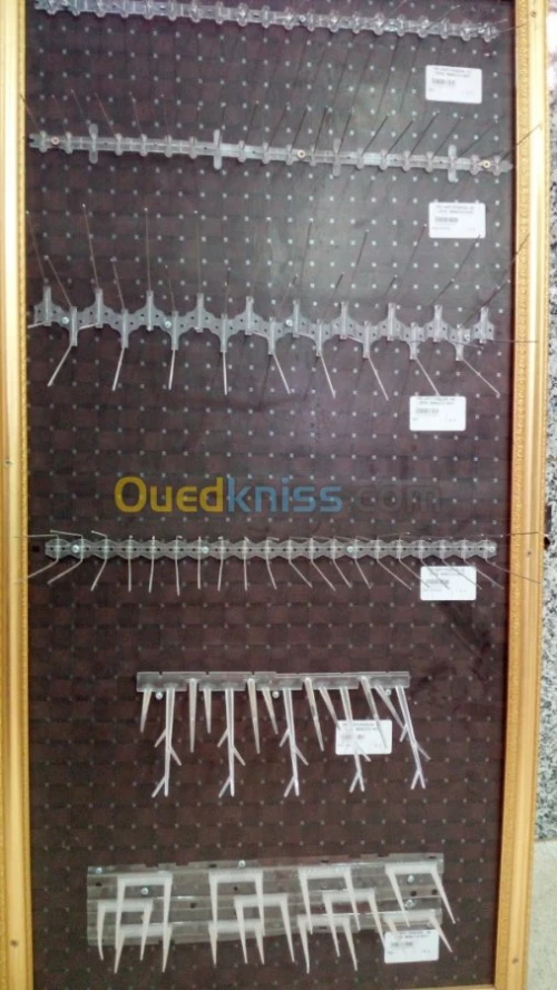 OUTILLAGES EN BRONZE  ANTI DEFLAGRANT