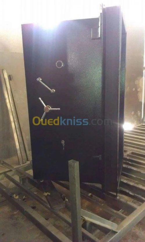 fabrication de coffre-fort et armoire 