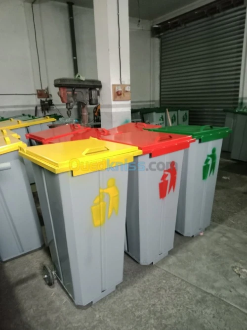 fabrication des poubelles